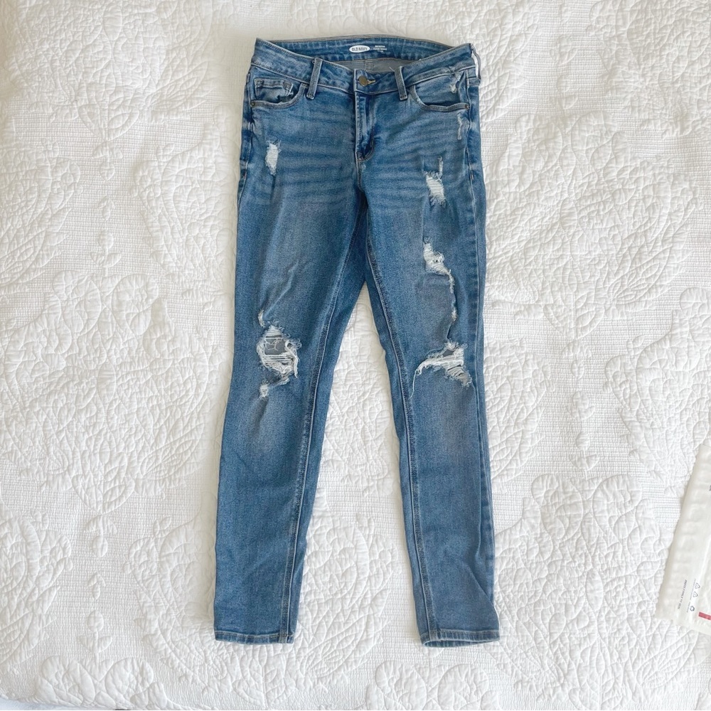 Old navy rockstar super skinny mid rise jeans 4